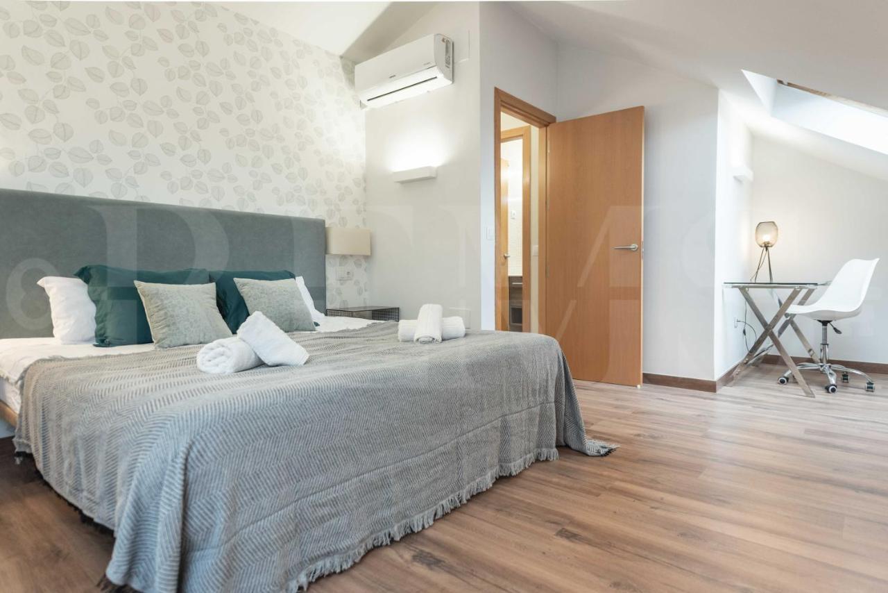 Lovely Duplex With Private Parking Near City Center By Rems Málaga Exterior foto