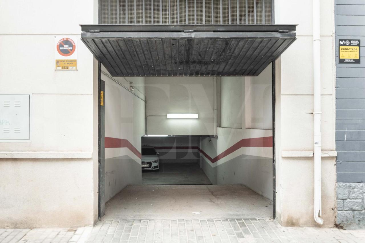 Lovely Duplex With Private Parking Near City Center By Rems Málaga Exterior foto