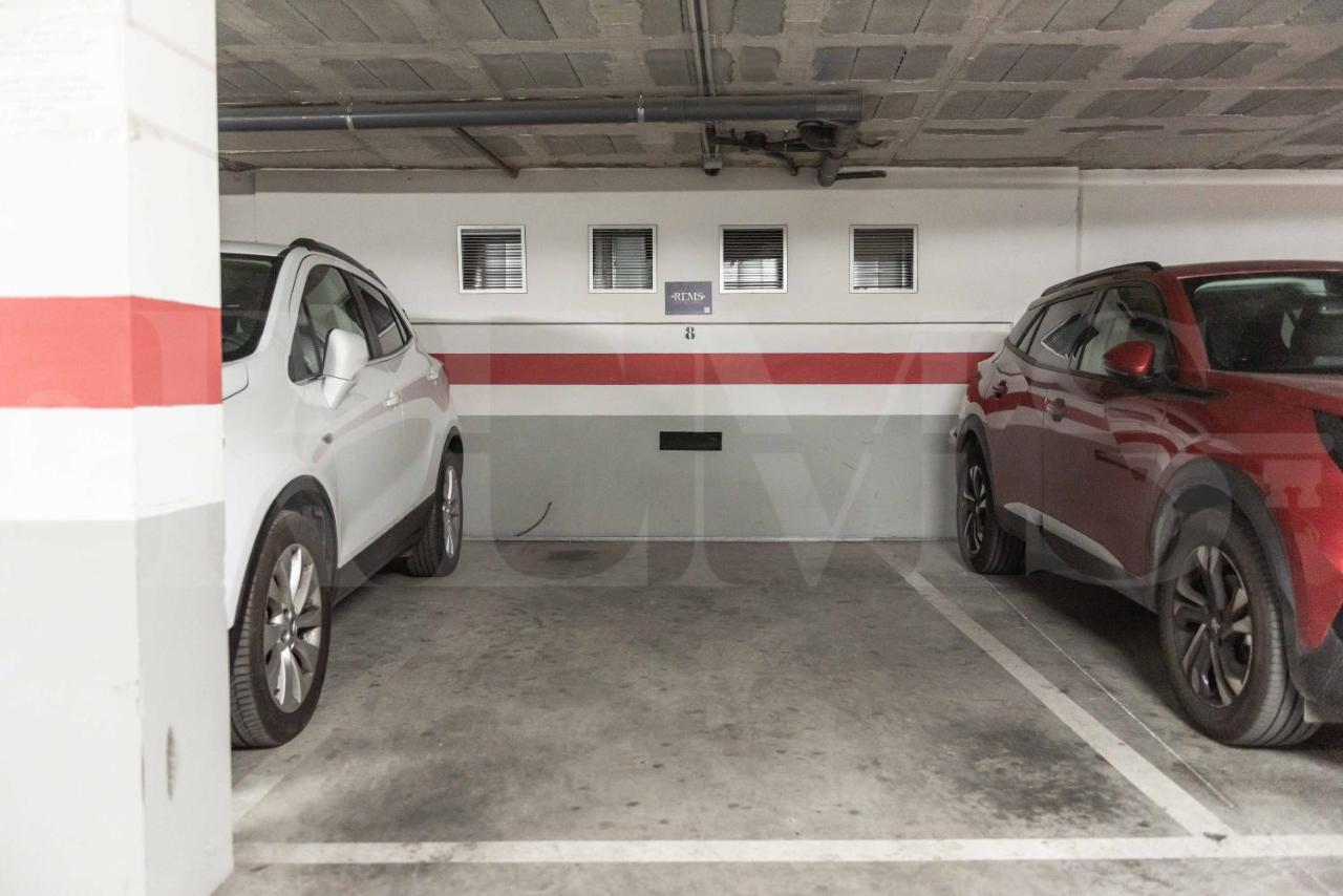 Lovely Duplex With Private Parking Near City Center By Rems Málaga Exterior foto